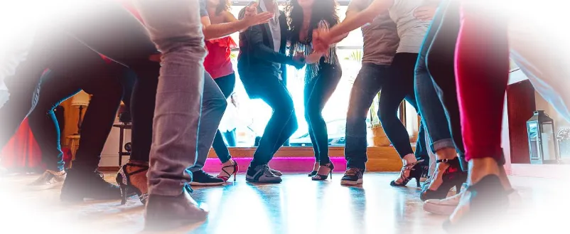 Сальсация, или тренировка танцем и ее преимущества