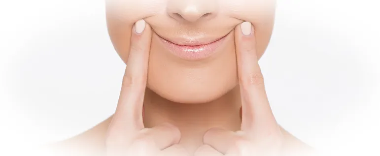 Полезные эффекты йоги для лица