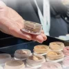 Опасная экономия: чем рискуют те, кто пользуется просроченной косметикой